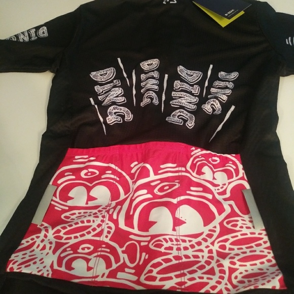 SOLD Cycling kit womens NO OFFERS PLEASE - Picture 3 of 7